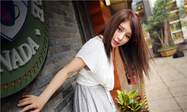 肃州想找一个女性生孩子给报酬-｛找个女人生孩子多少钱｝